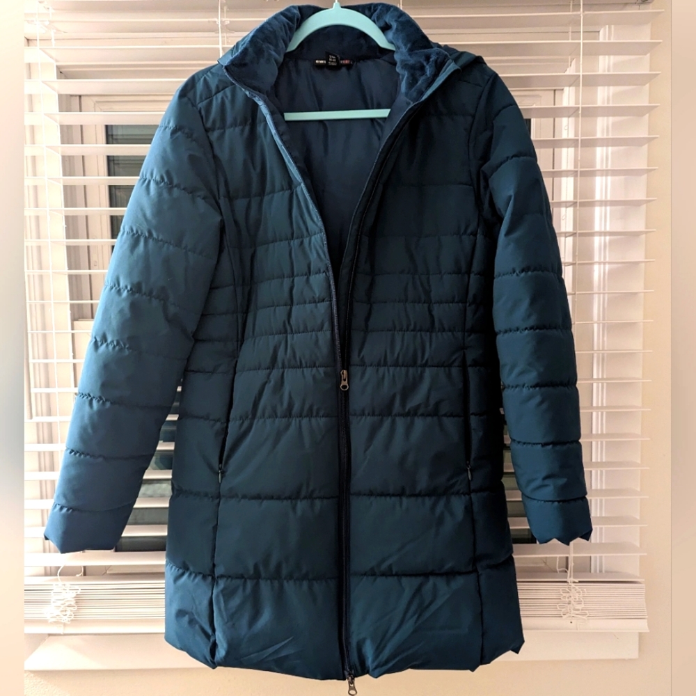 Swiss Tech Teal Puffer Jacket: Small